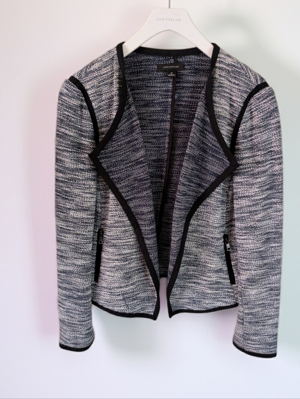 Ann Taylor Cropped Knit Jacket Navy & White With Black Trim Size Medium